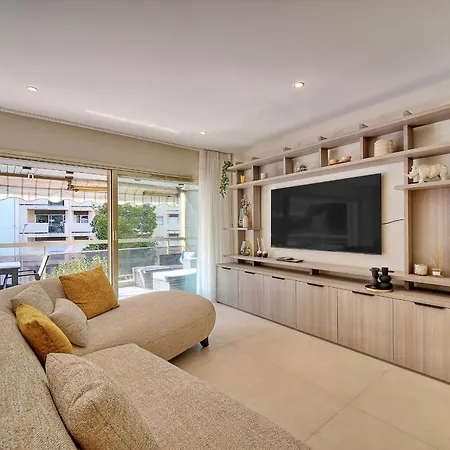 Ref 1442 - Center - For Rent 公寓 戛纳